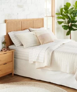 Hearth & Hand With Magnolia Channel Stitch Heathered Quilt - Hearth & Hand™ with Magnolia Faded Blue 7 Hearth & Hand With Magnolia Channel Stitch Heathered Quilt - Hearth & Hand™ with Magnolia Faded Blue -Hearth Shop GUEST a3b71507 25f8 46aa a5f4 34c20fa9cbc3