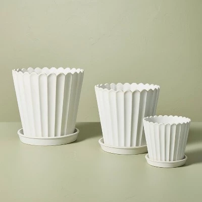 Hearth & Hand With Magnolia Scallop-Fluted Stoneware Indoor/Outdoor Planter Pot with Saucer Cream - Hearth & Hand™ with Magnolia 5 Hearth & Hand With Magnolia Scallop-Fluted Stoneware Indoor/Outdoor Planter Pot with Saucer Cream - Hearth & Hand™ with Magnolia - Image 3