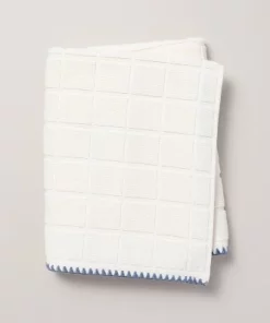 Hearth & Hand With Magnolia Grid Weave Terry Bath Towel Cream/Blue - Hearth & Hand™ with Magnolia 11 Hearth & Hand With Magnolia Grid Weave Terry Bath Towel Cream/Blue - Hearth & Hand™ with Magnolia -Hearth Shop GUEST e627d69c cab2 4d61 a9bf dda12bf7022e